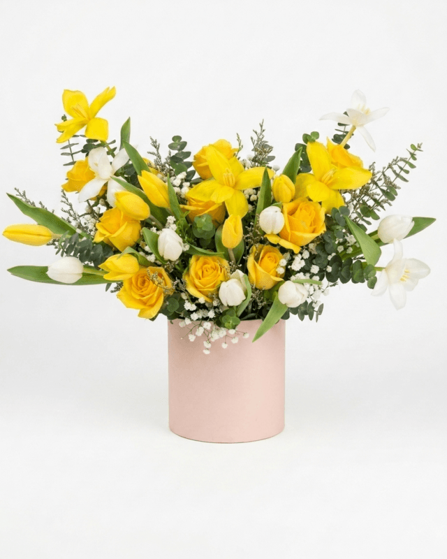 Bloombox Tulip dan Mawar